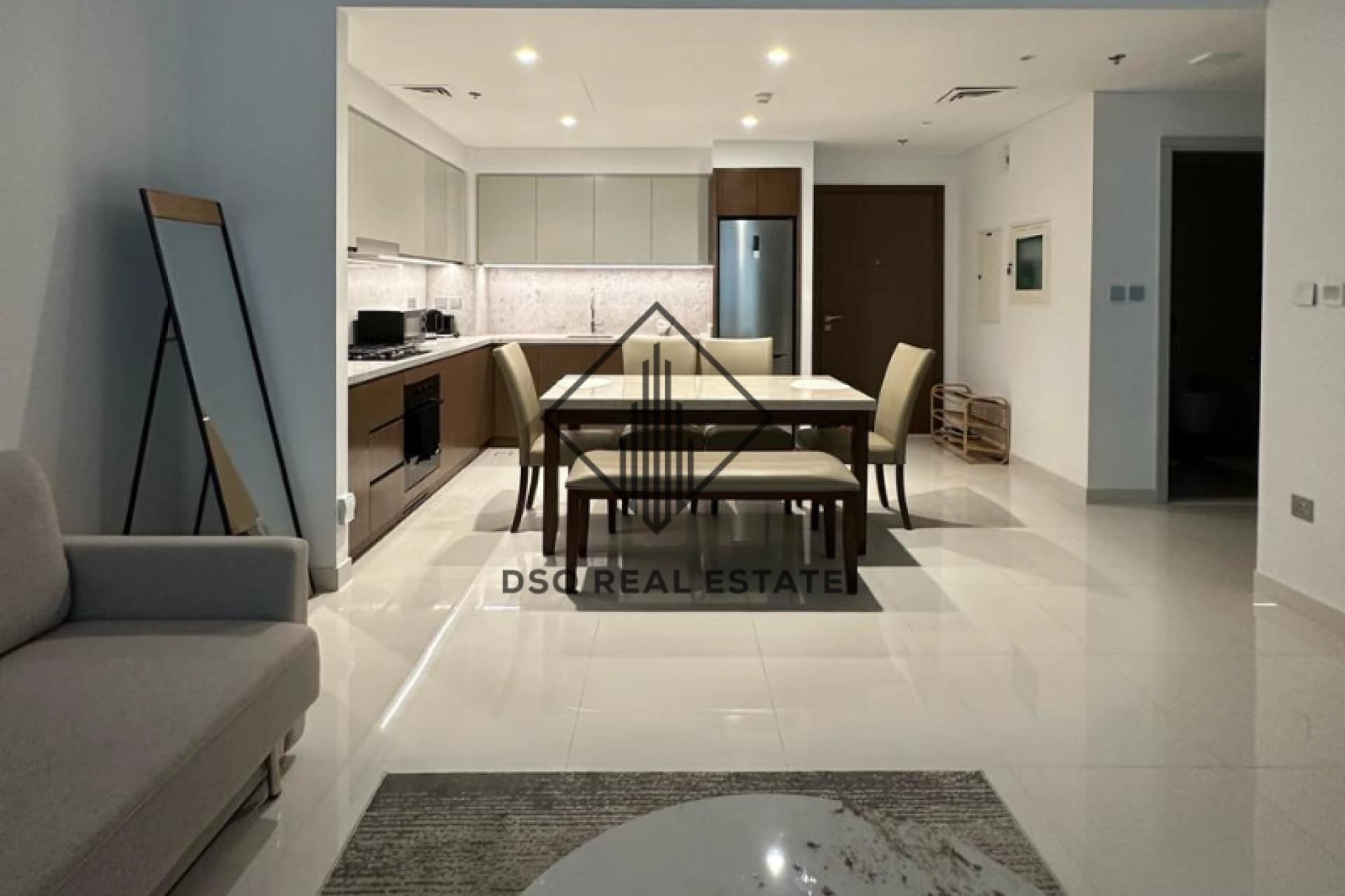 Vacant I Sea View I Furnished